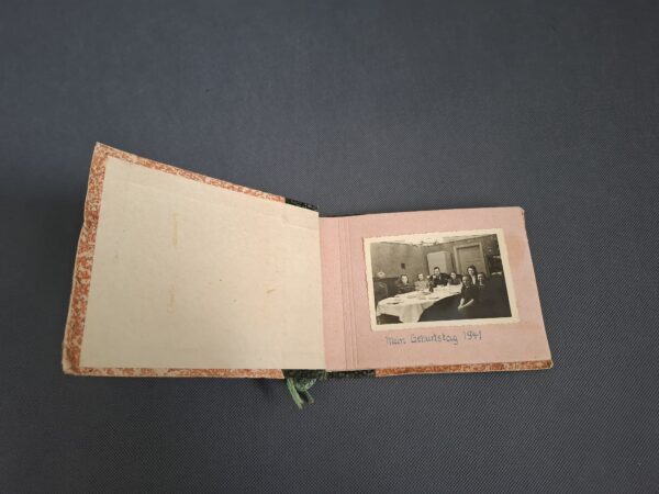 Album s fotografiemi z válečných let - Image 3