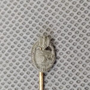 Zinková miniatura Panzerkampfabzeichen